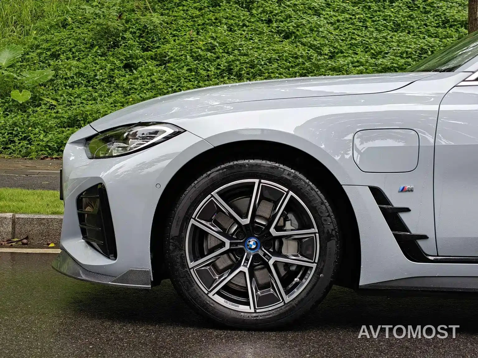 BMW i4 2023 eDrive35 — фото 8