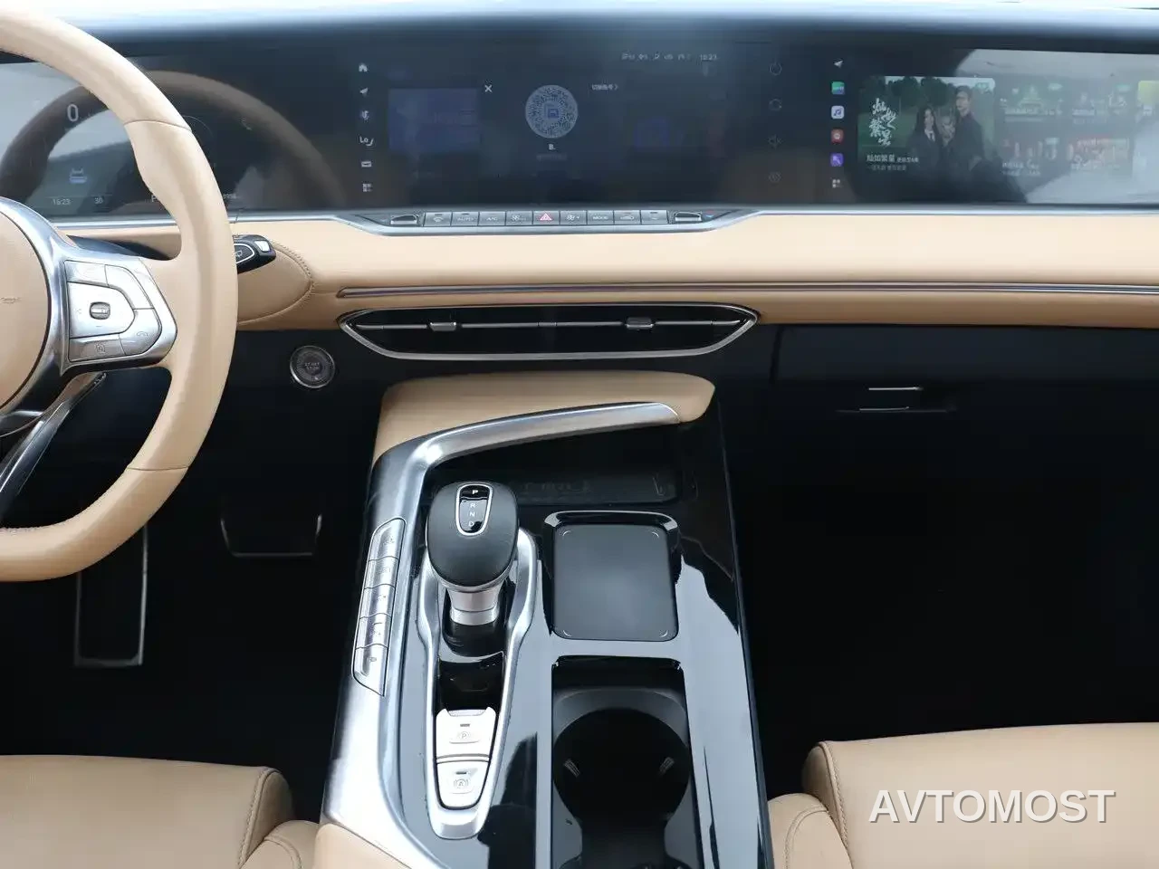 VOYAH FREE 2021 AWD Standard Range Extender Exclusive Luxury Package — фото 8
