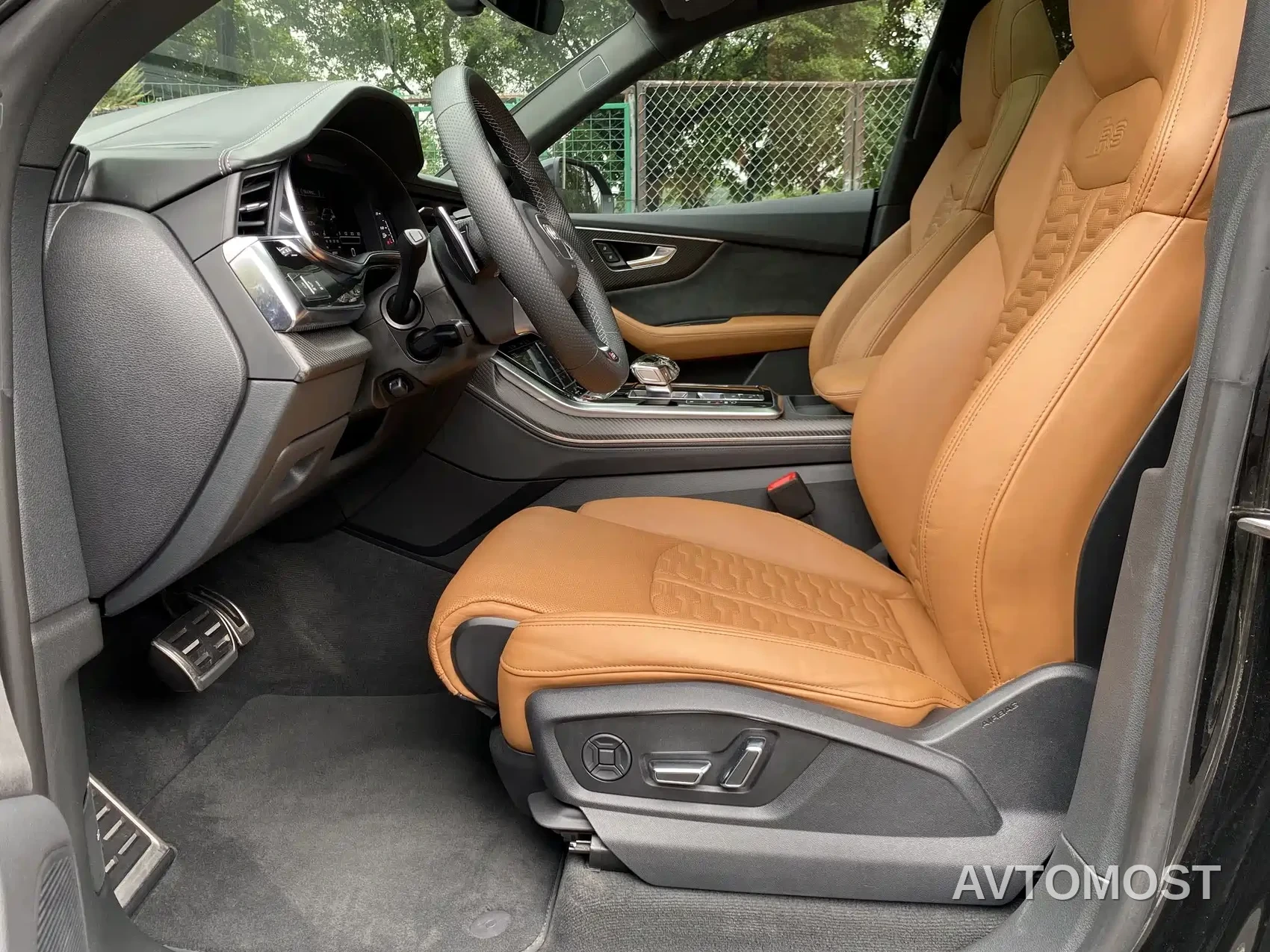 Audi RS Q8 2022 RS Q8 4.0T — фото 5
