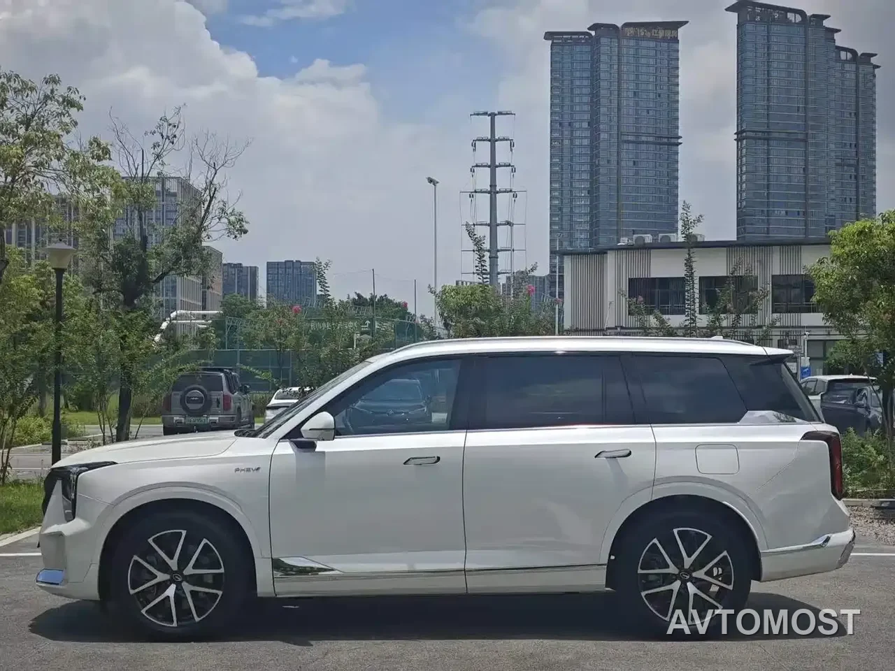 GAC Trumpchi ES9 2024 Model PHEV 143km Max — фото 6