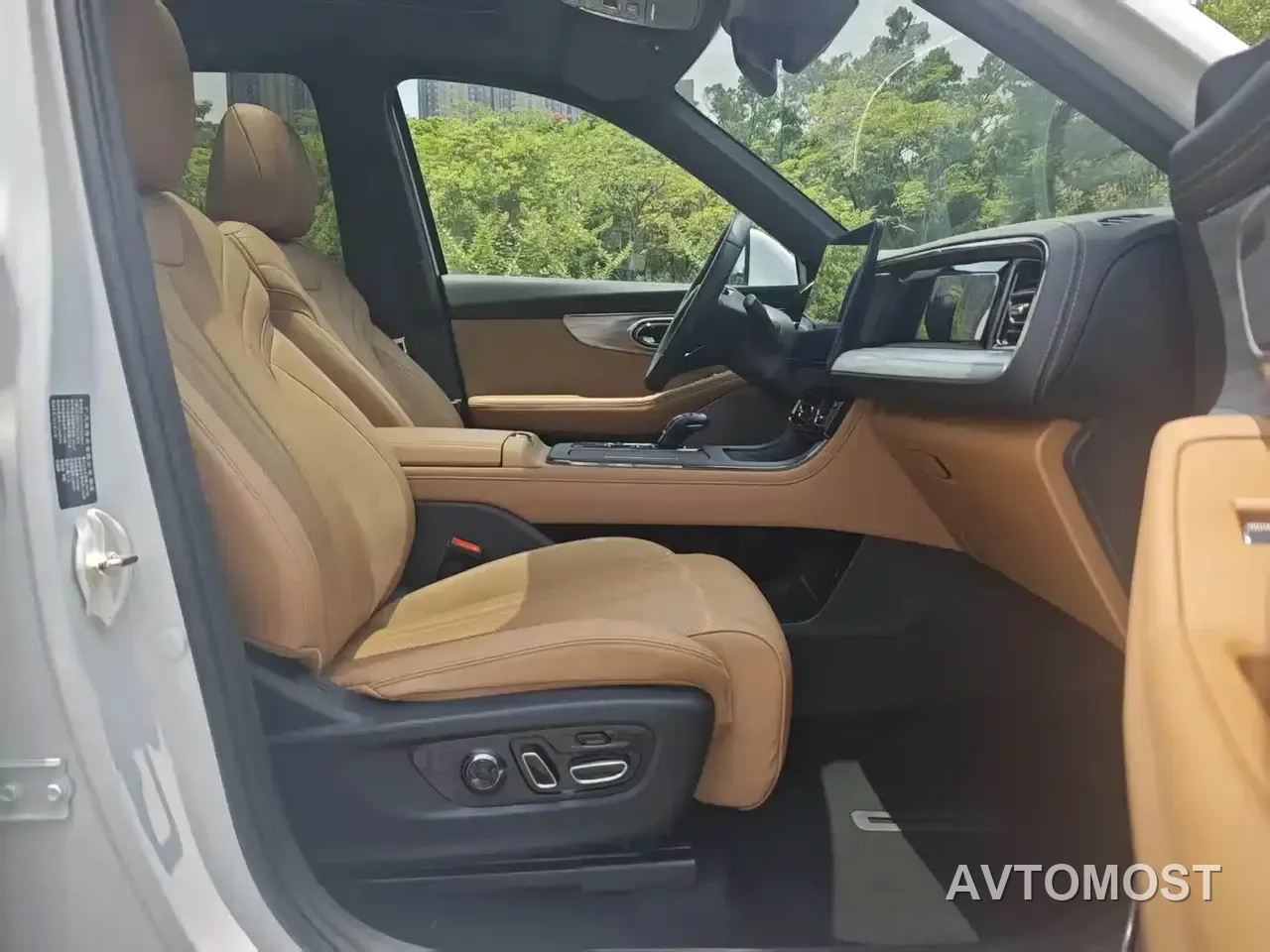 GAC Trumpchi ES9 2024 Model PHEV 143km Max — фото 14