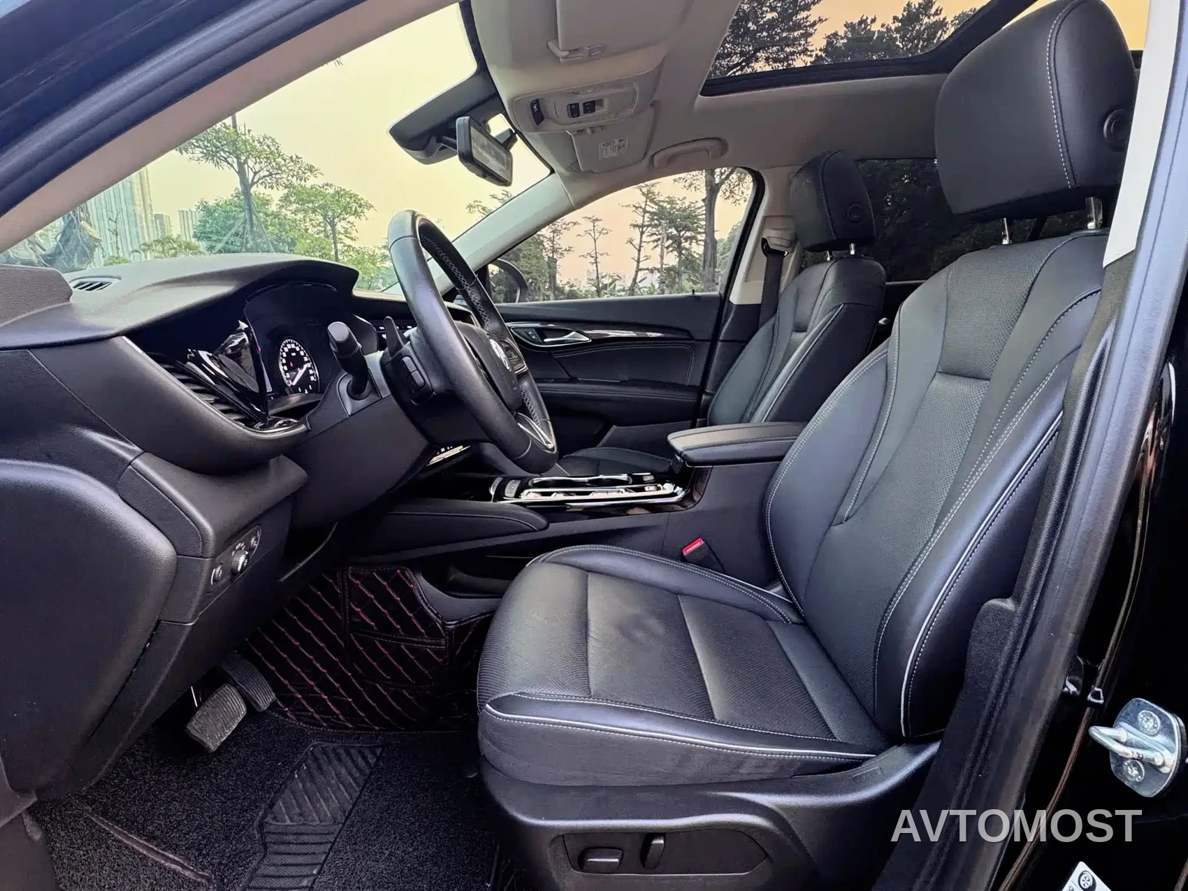 Buick Envision Plus 2023 Enclave Plus 652T 5-Seater Luxury — фото 8