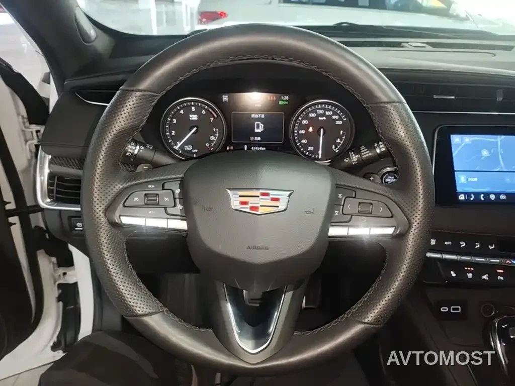 Cadillac XT4 2022 28T AWD Platinum — фото 7