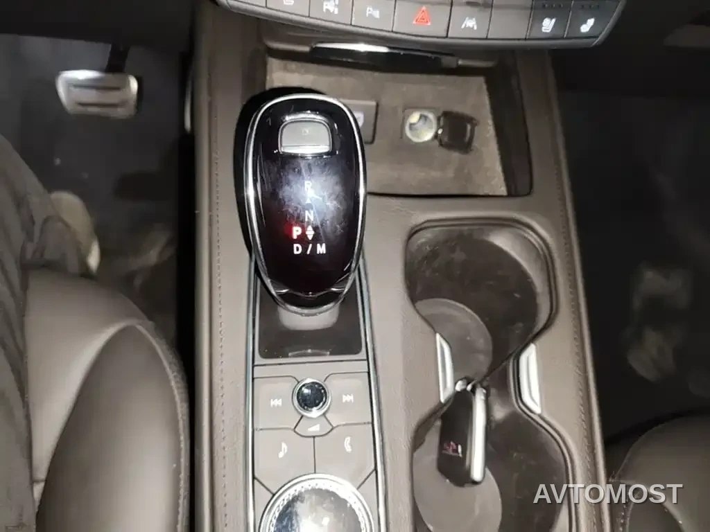 Cadillac XT4 2022 28T AWD Platinum — фото 10