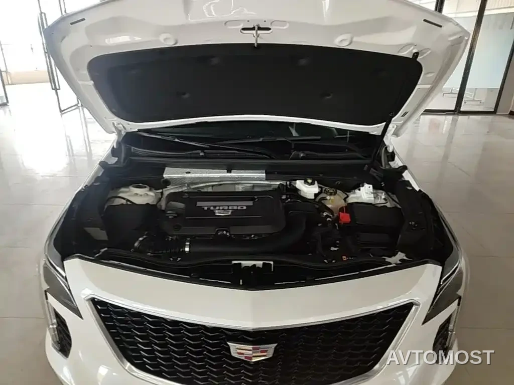 Cadillac XT4 2022 28T AWD Platinum — фото 16