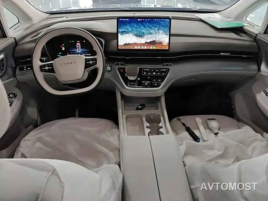 Roewe iMAX8 EV 2025 Model 1.5T DMH Land Premium Edition — фото 5