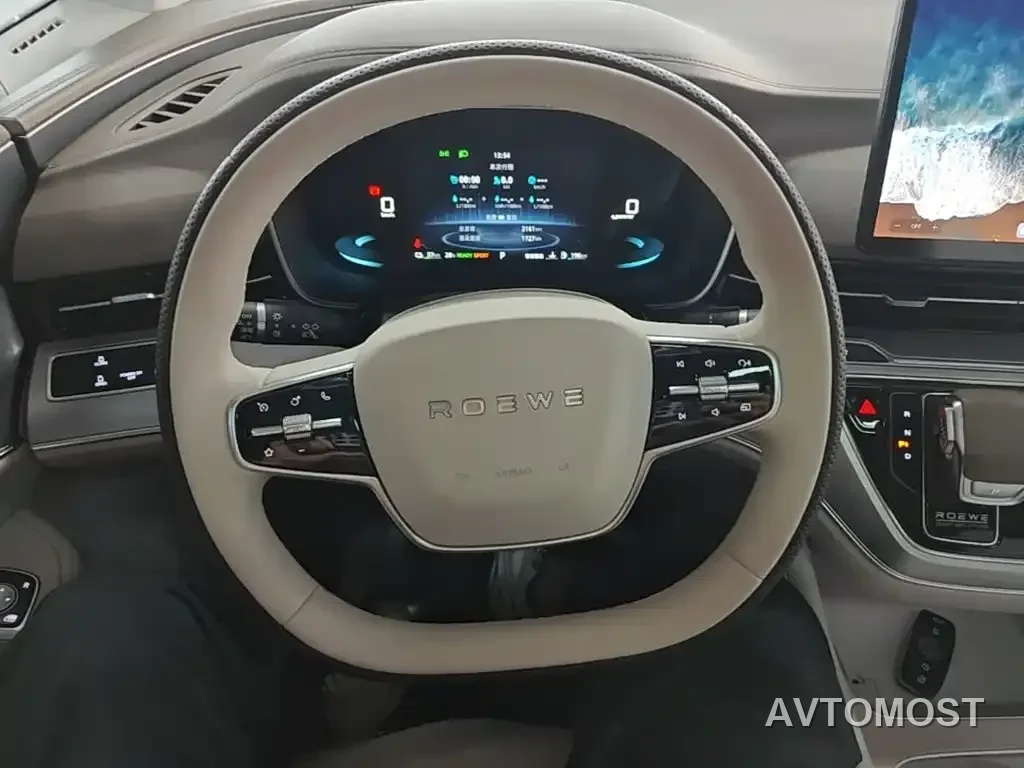 Roewe iMAX8 EV 2025 Model 1.5T DMH Land Premium Edition — фото 6