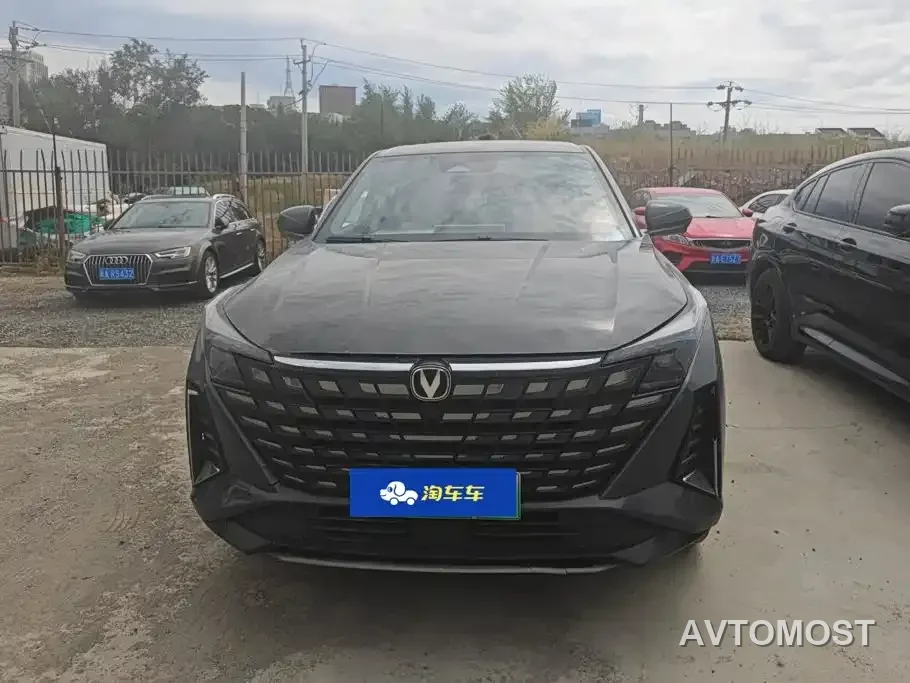 Changan UNI-Z New Energy 2024 Blue Whale iDD 125km Surpassing Edition — фото 1