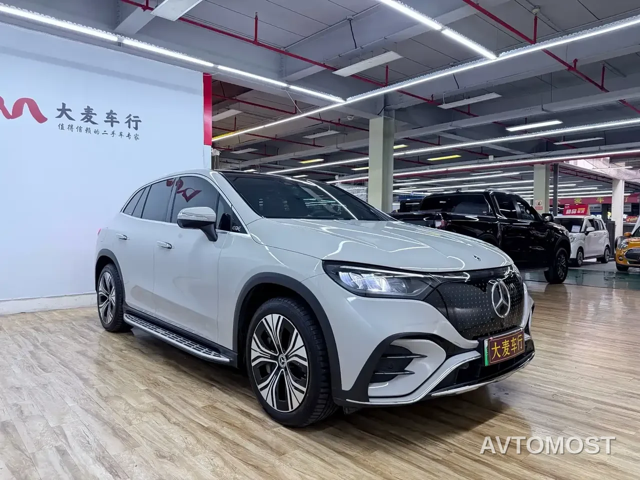 Mercedes-Benz EQE SUV 2023 350 4MATIC Luxury Edition — фото 3