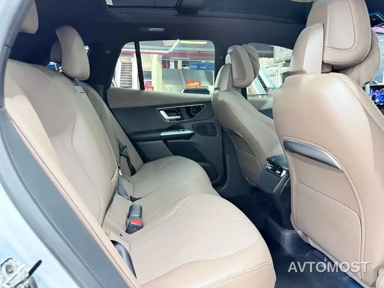 Mercedes-Benz EQE SUV 2023 350 4MATIC Luxury Edition — фото 10