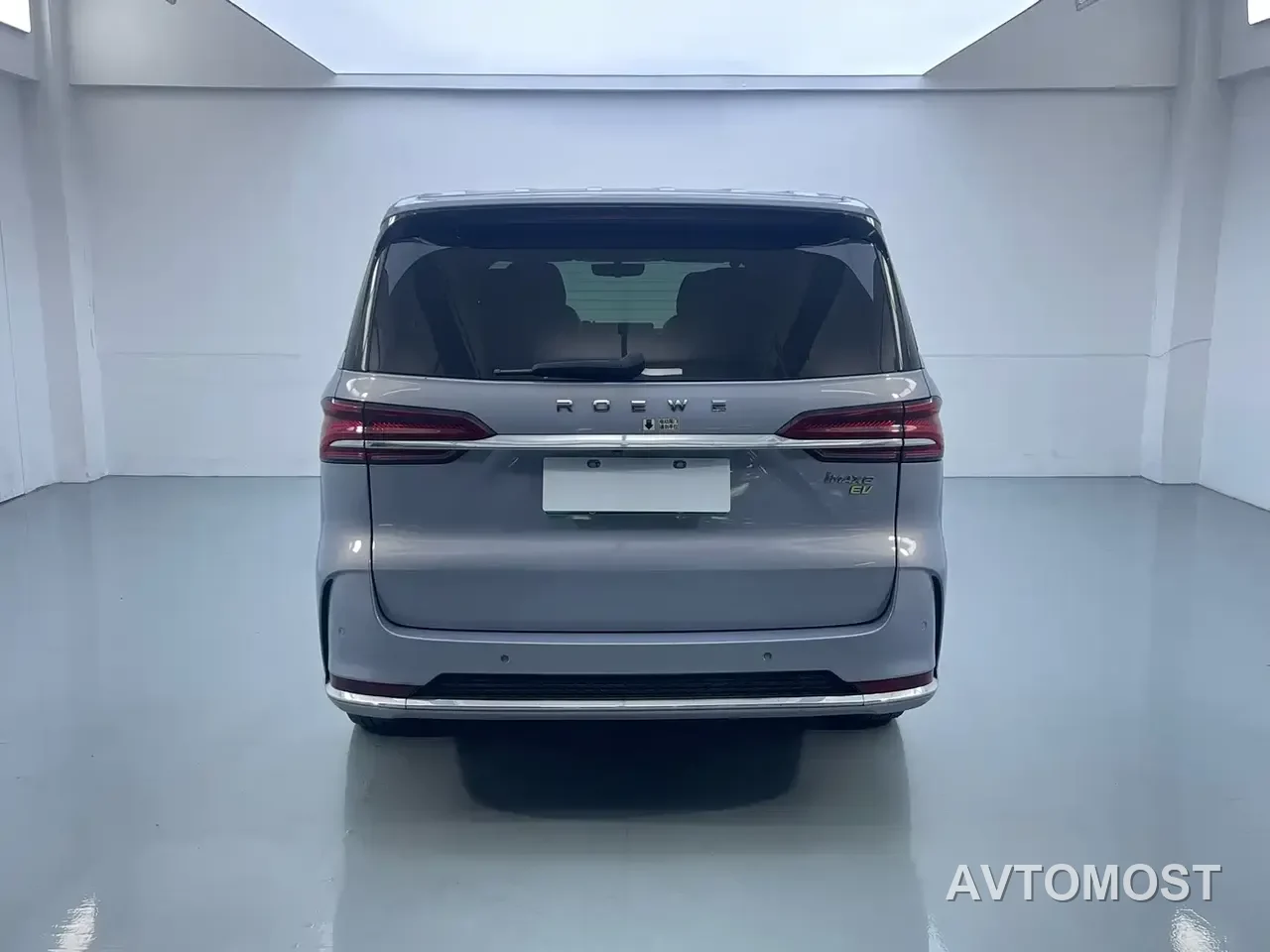 Roewe iMAX8 EV 2022 First Class Platinum Edition — фото 13