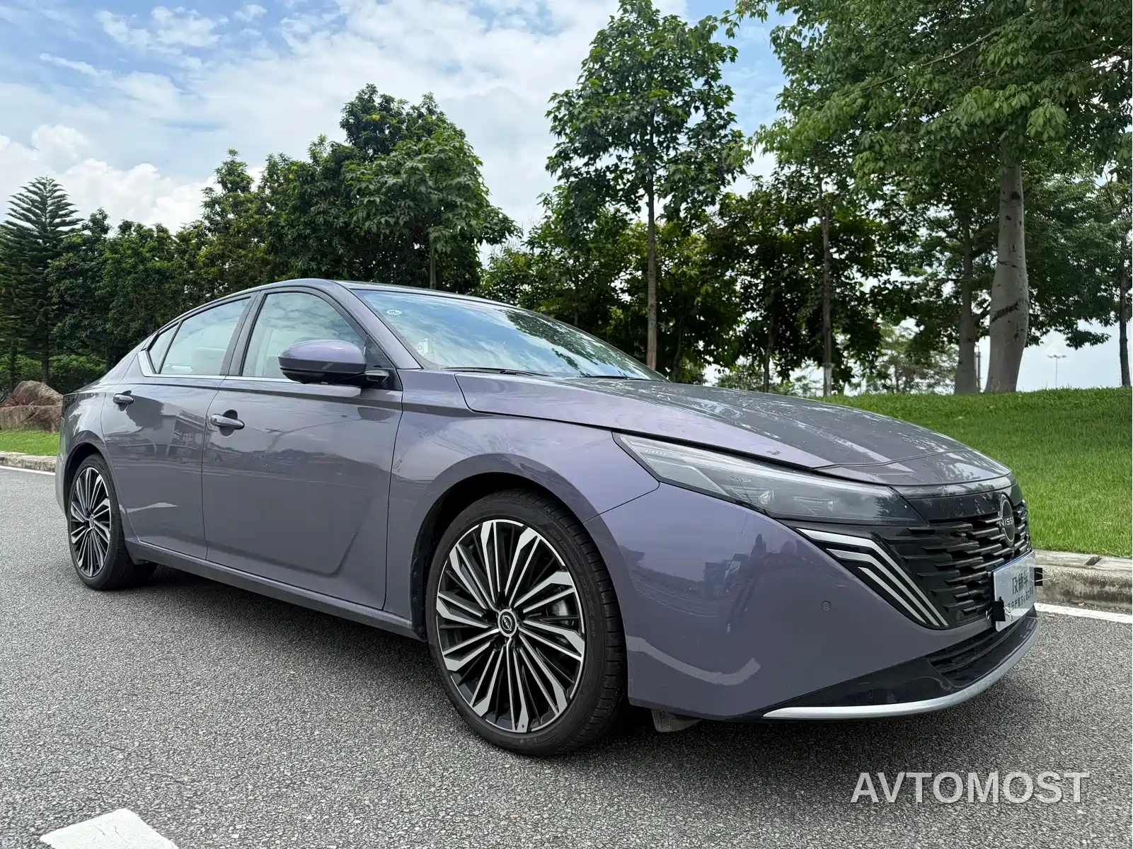 Nissan Teana 2026 2.0T Premium Edition — фото 3