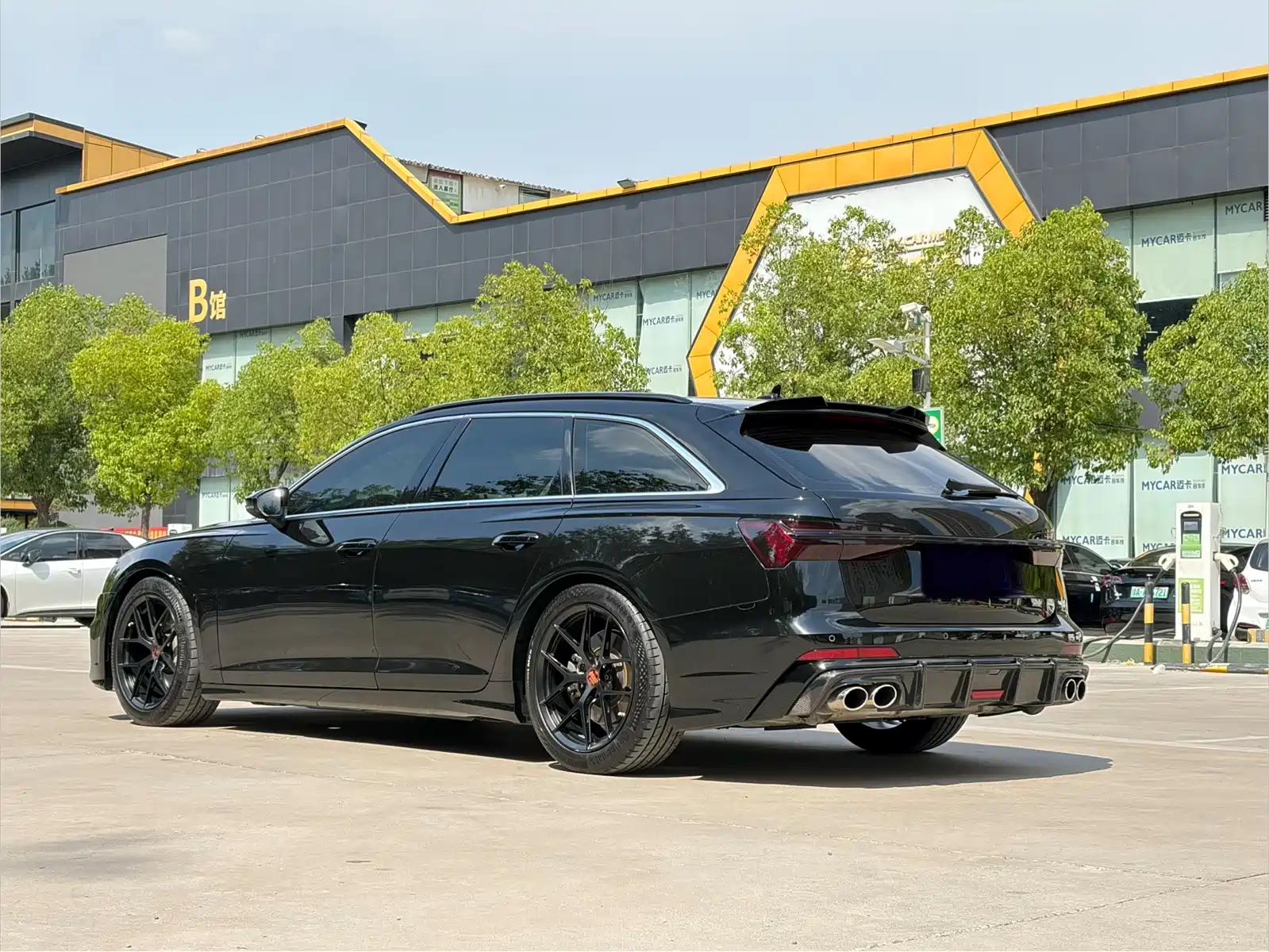 Audi A6 (Import) 2020 Avant Pioneer 45 TFSI Premium Dynamic — фото 17