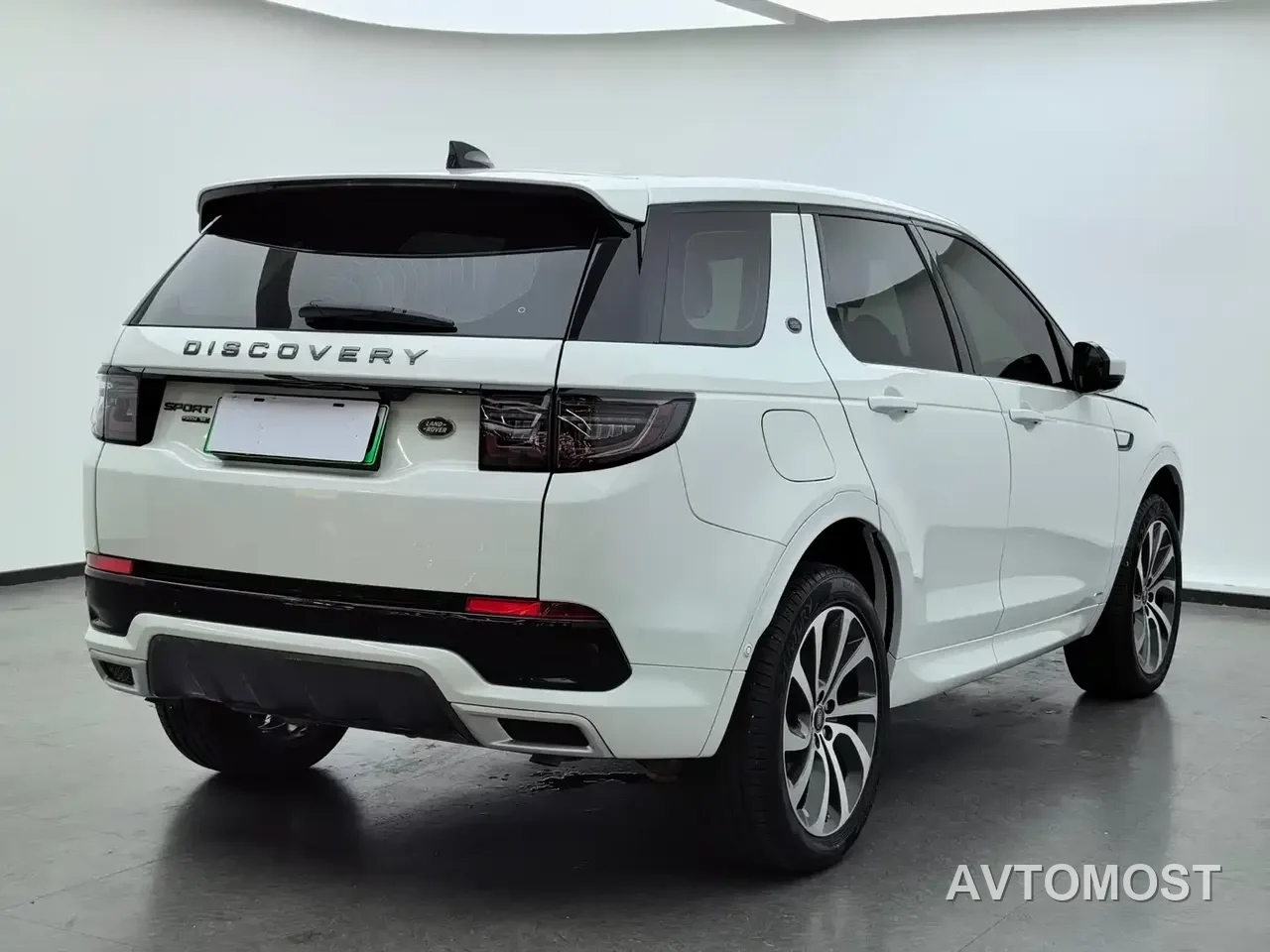 Land Rover Discovery Sport PHEV 2021 P300e Performance Tech Edition — фото 3