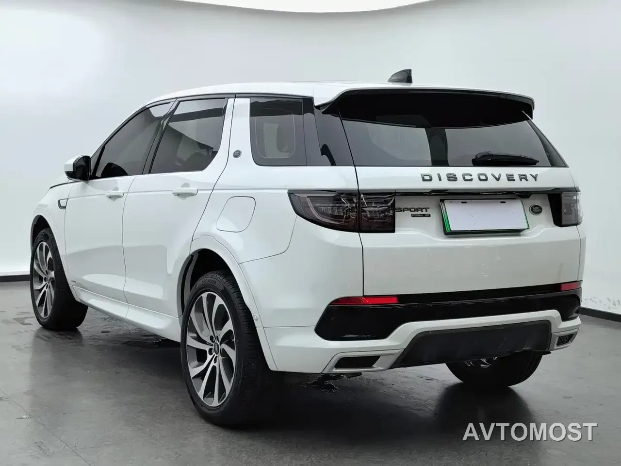 Land Rover Discovery Sport PHEV 2021 P300e Performance Tech Edition — фото 4