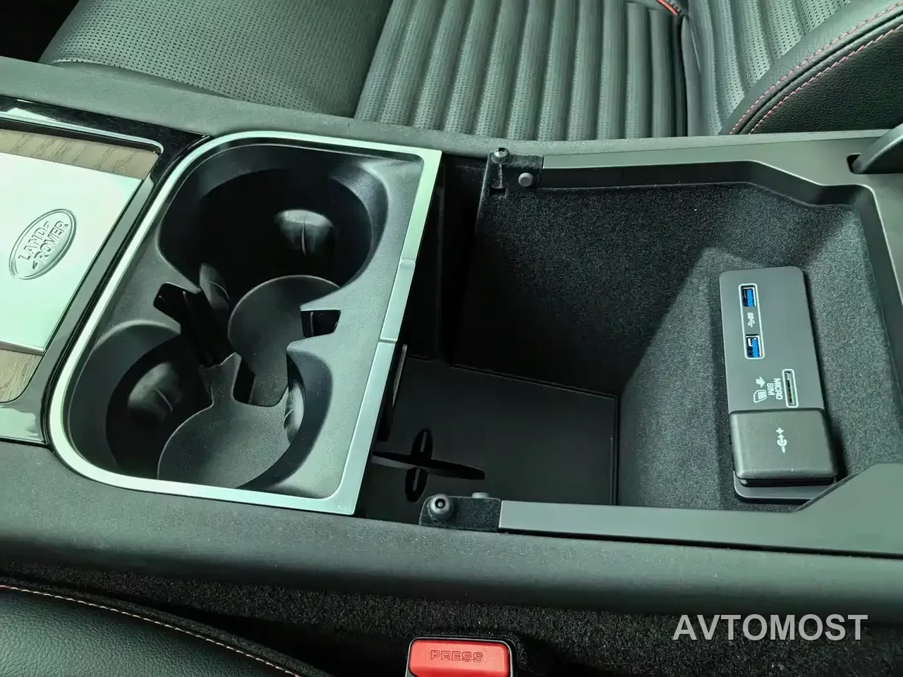 Land Rover Discovery Sport PHEV 2021 P300e Performance Tech Edition — фото 17
