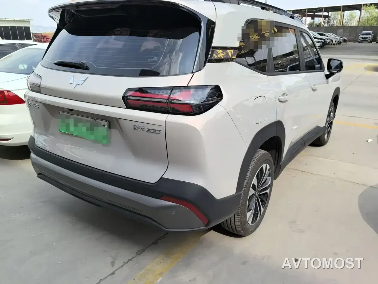 Wuling Motors Starlight 560 NEV 2025 Model Plug-in Hybrid Version 5-seater — фото 6