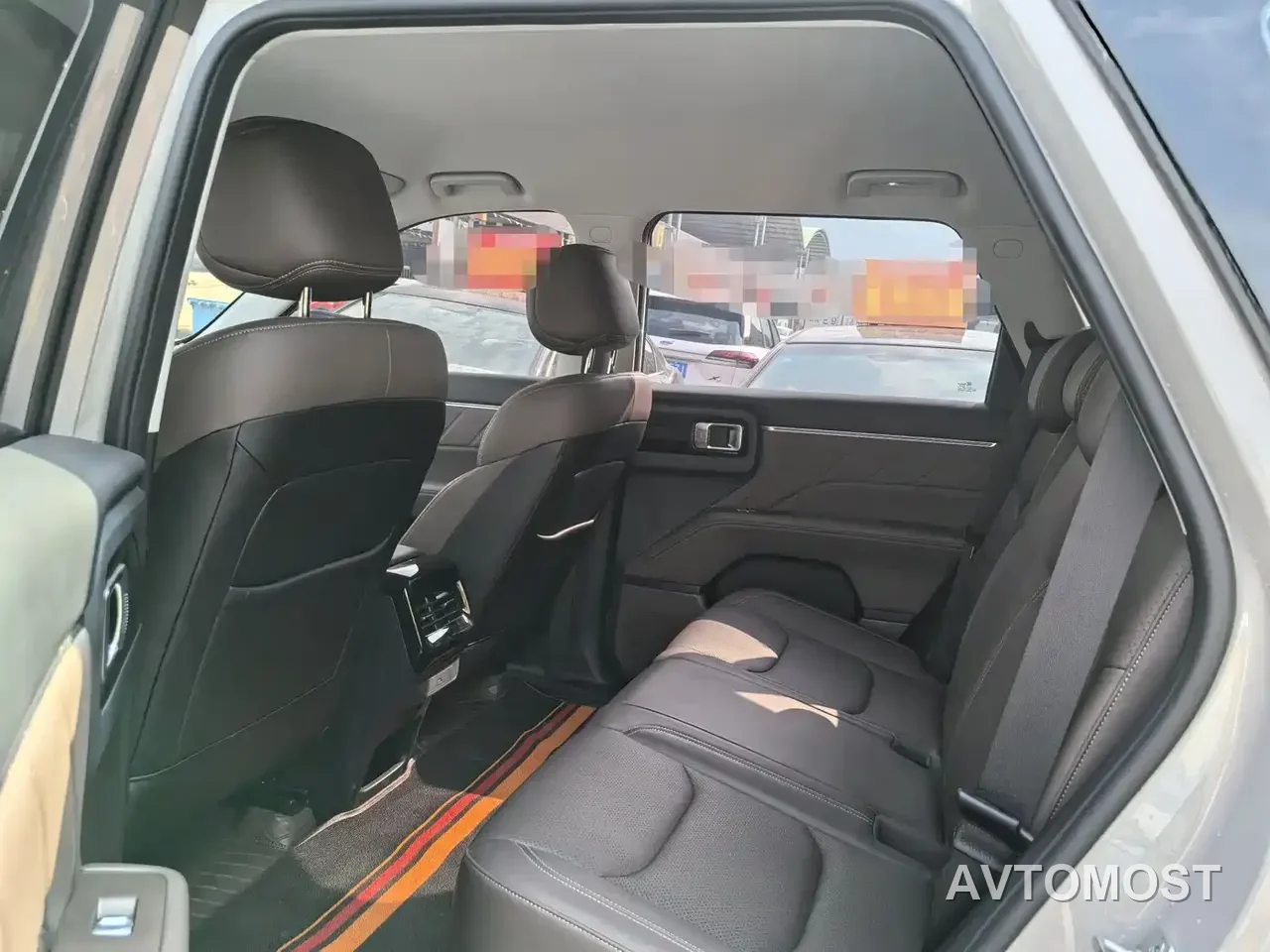 Wuling Motors Starlight 560 NEV 2025 Model Plug-in Hybrid Version 5-seater — фото 7