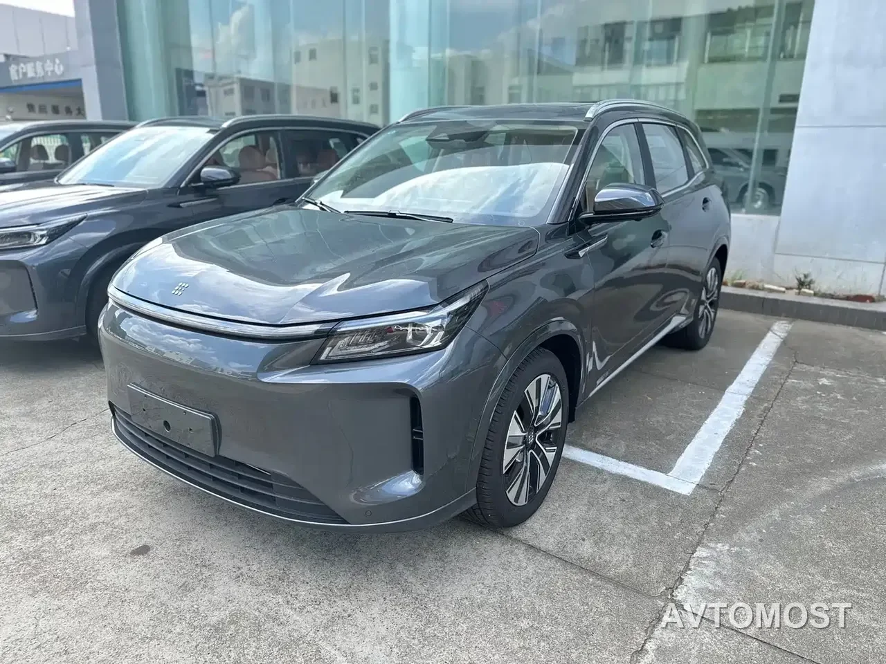 Landian E5 PLUS 2026 165km Long Range First Edition Ultra 7-Seater — фото 4