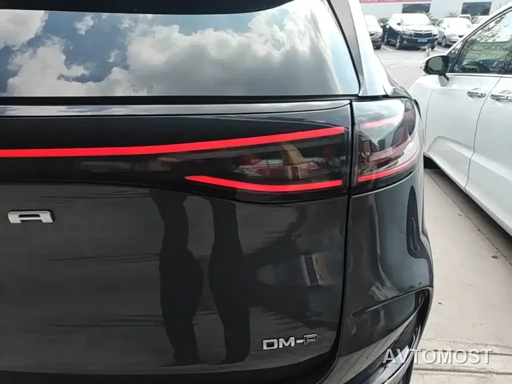 Denza N8 2023 Model AWD Super Hybrid Flagship 7-Seater — фото 8