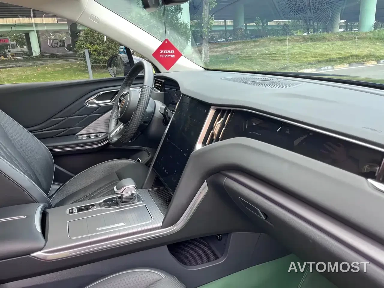 Hongqi HS7 PHEV 2024 2.0T PHEV AWD Qichang Edition 7-seater — фото 9