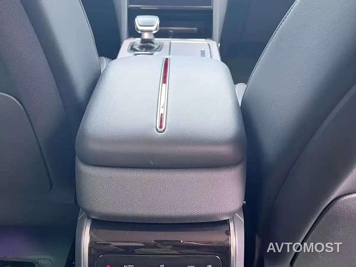Hongqi HS7 PHEV 2024 2.0T PHEV AWD Qichang Edition 7-seater — фото 18