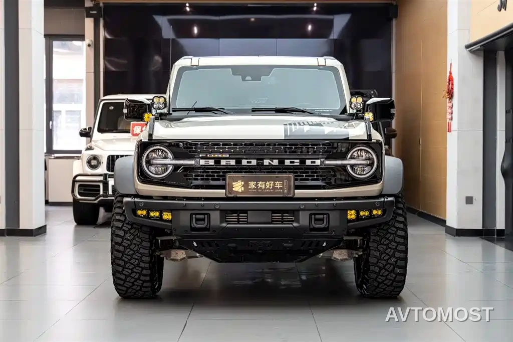 Ford Bronco 2025 2.3T Mega Dune Limited Custom Edition — фото 2