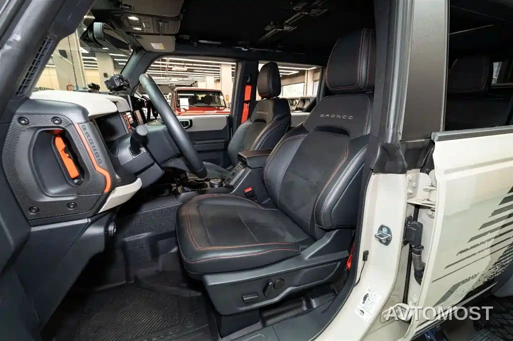 Ford Bronco 2025 2.3T Mega Dune Limited Custom Edition — фото 9