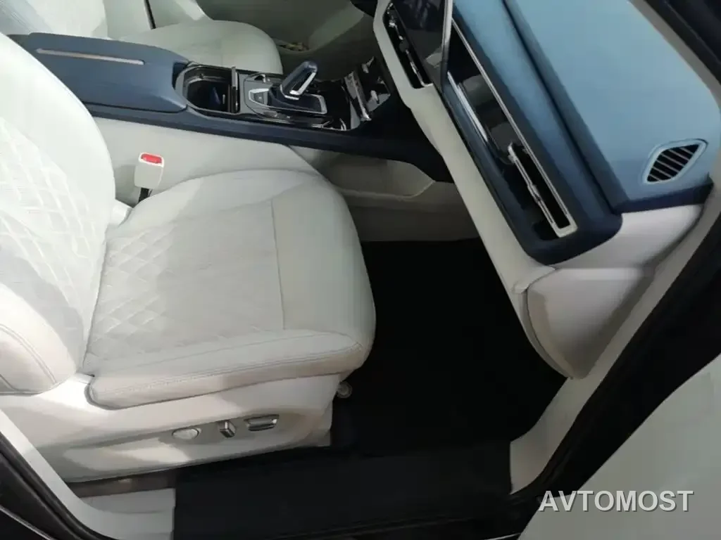 Wuling Victory 2023 2.0L DHT Luxury Edition — фото 22