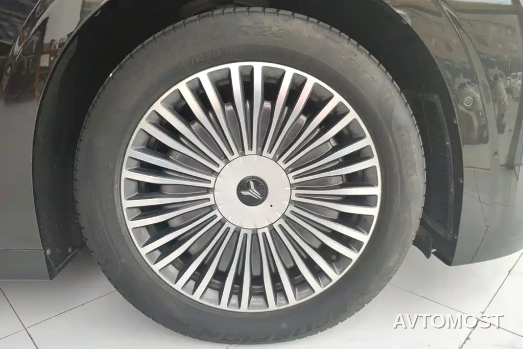 Voyah Dreamer 2025 PHEV AWD Flagship Kunpeng Edition — фото 6