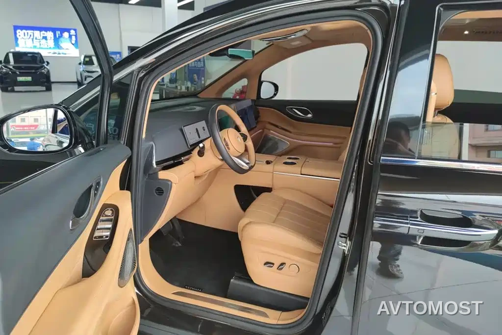 Voyah Dreamer 2025 PHEV AWD Flagship Kunpeng Edition — фото 9