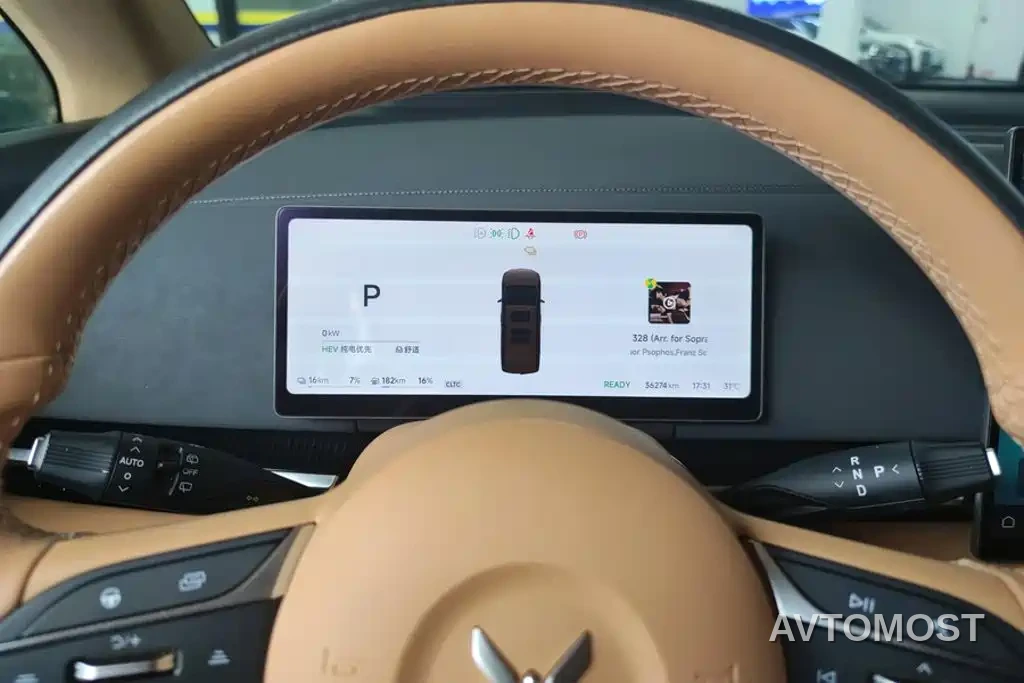 Voyah Dreamer 2025 PHEV AWD Flagship Kunpeng Edition — фото 14