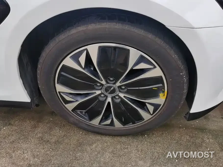 BYD Seal 2023 Champion Edition 550km Elite — фото 2