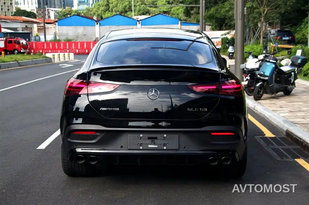 Mercedes-Benz GLE Coupe AMG 2025 AMG GLE 53 4MATIC+ Coupe SUV — фото 4