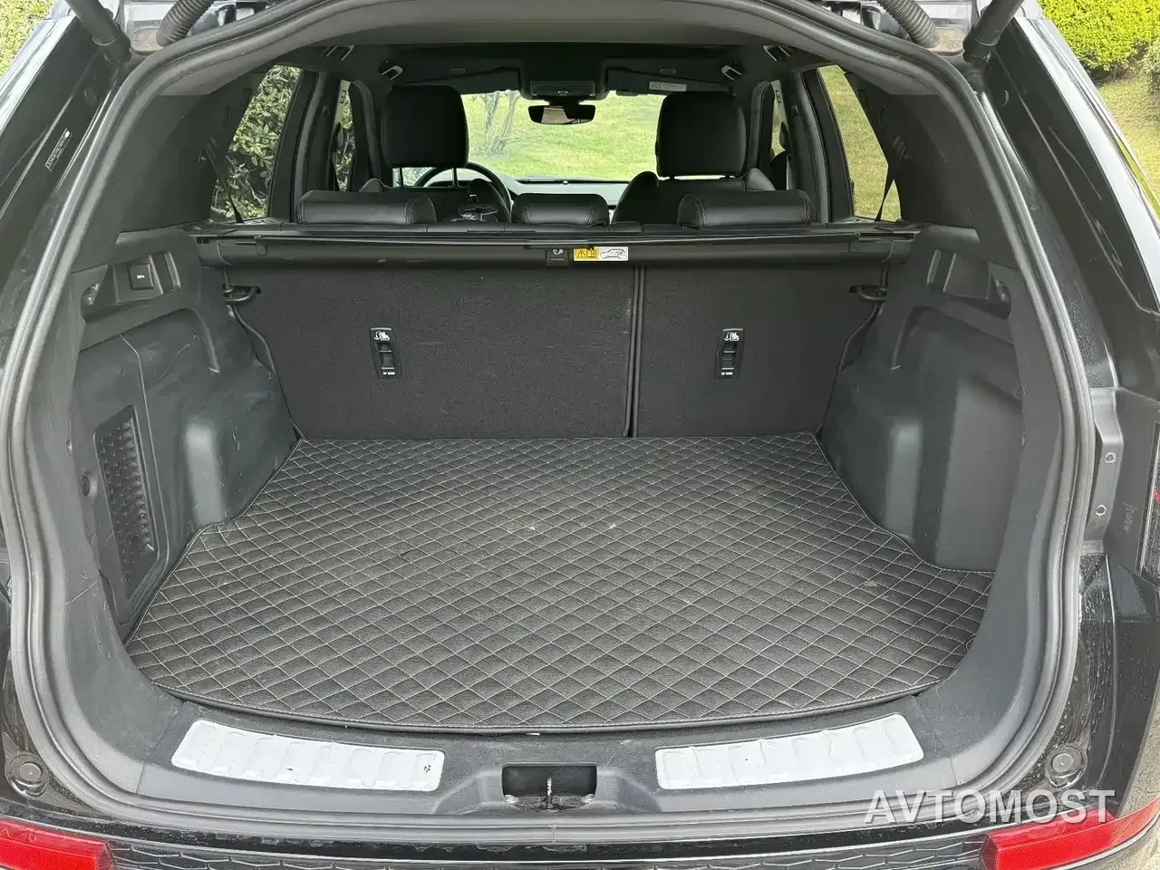 Land Rover Discovery Sport PHEV 2022 Facelift P300e Plug-in Hybrid — фото 19