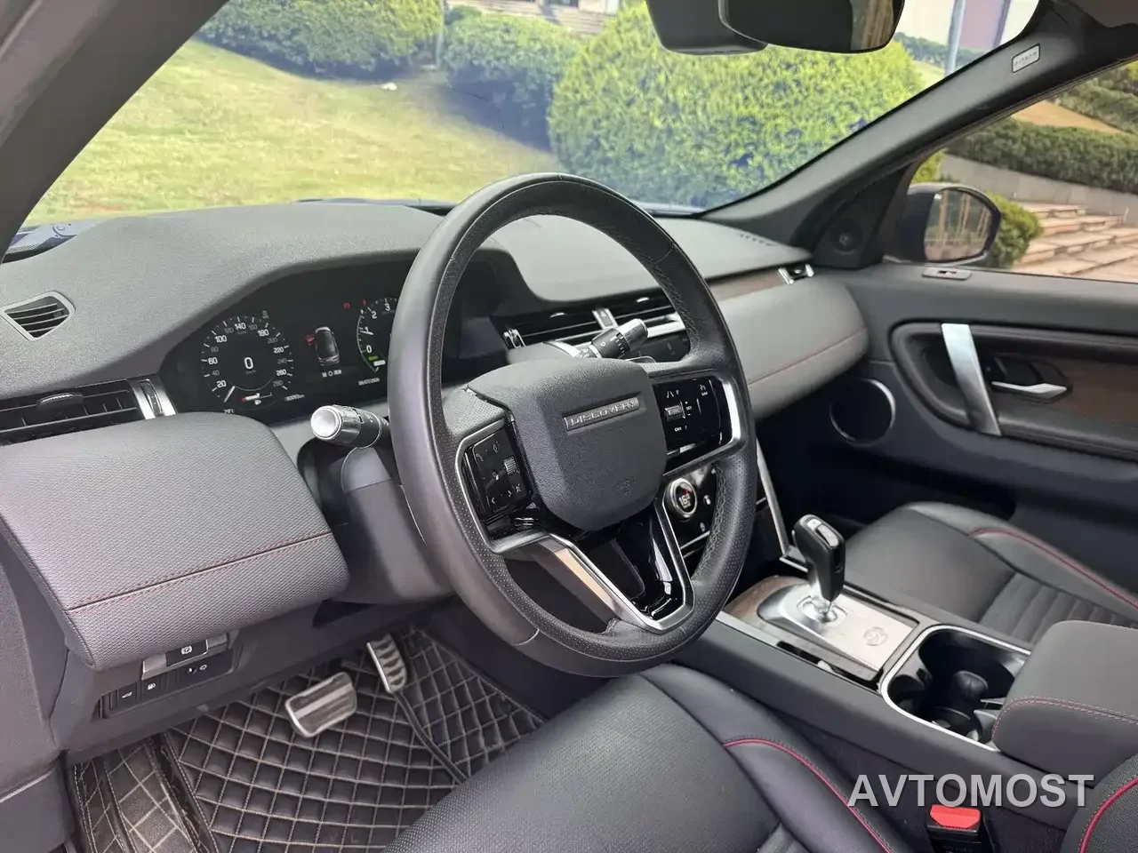 Land Rover Discovery Sport PHEV 2022 Facelift P300e Plug-in Hybrid — фото 15