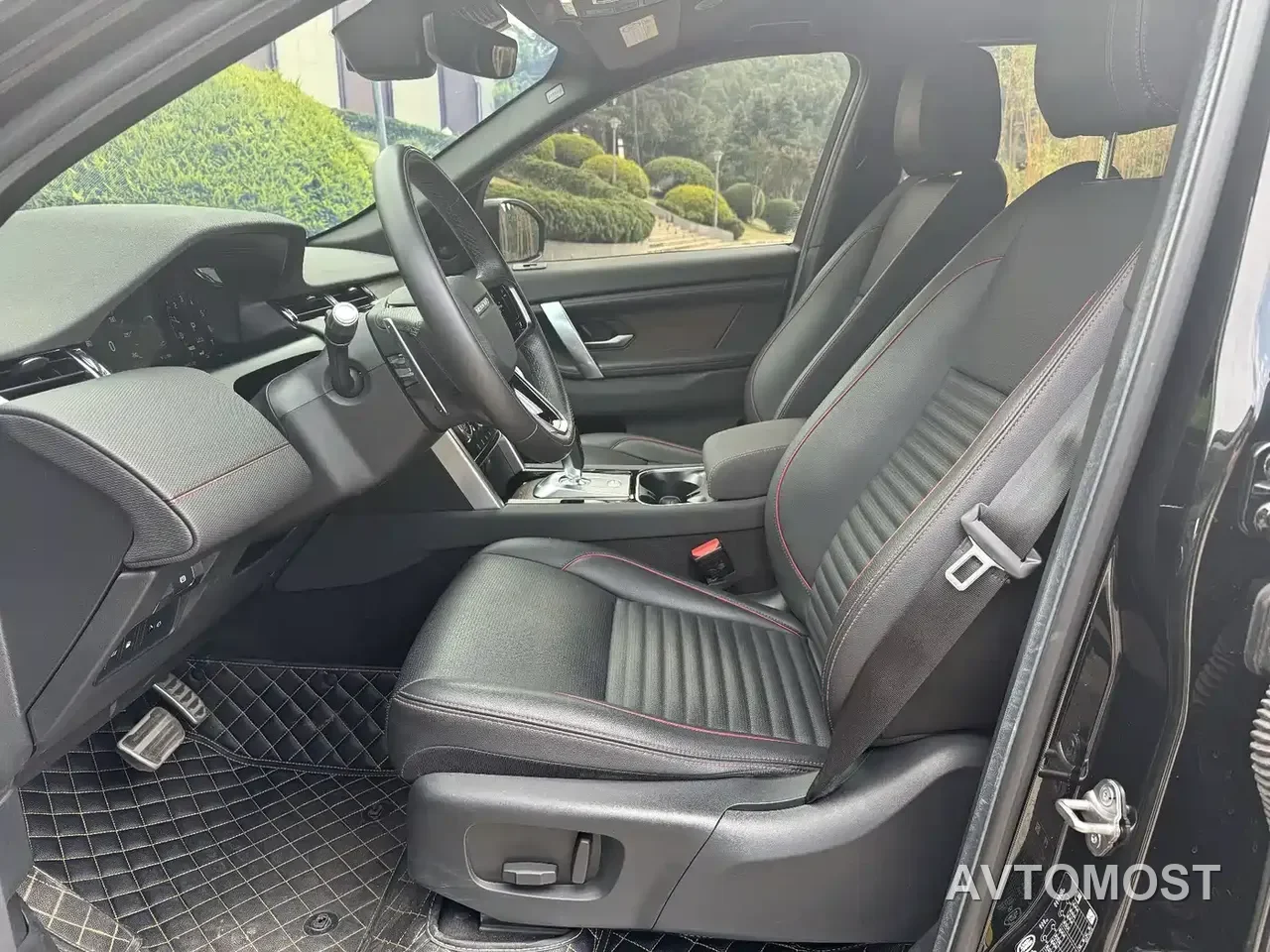 Land Rover Discovery Sport PHEV 2022 Facelift P300e Plug-in Hybrid — фото 18