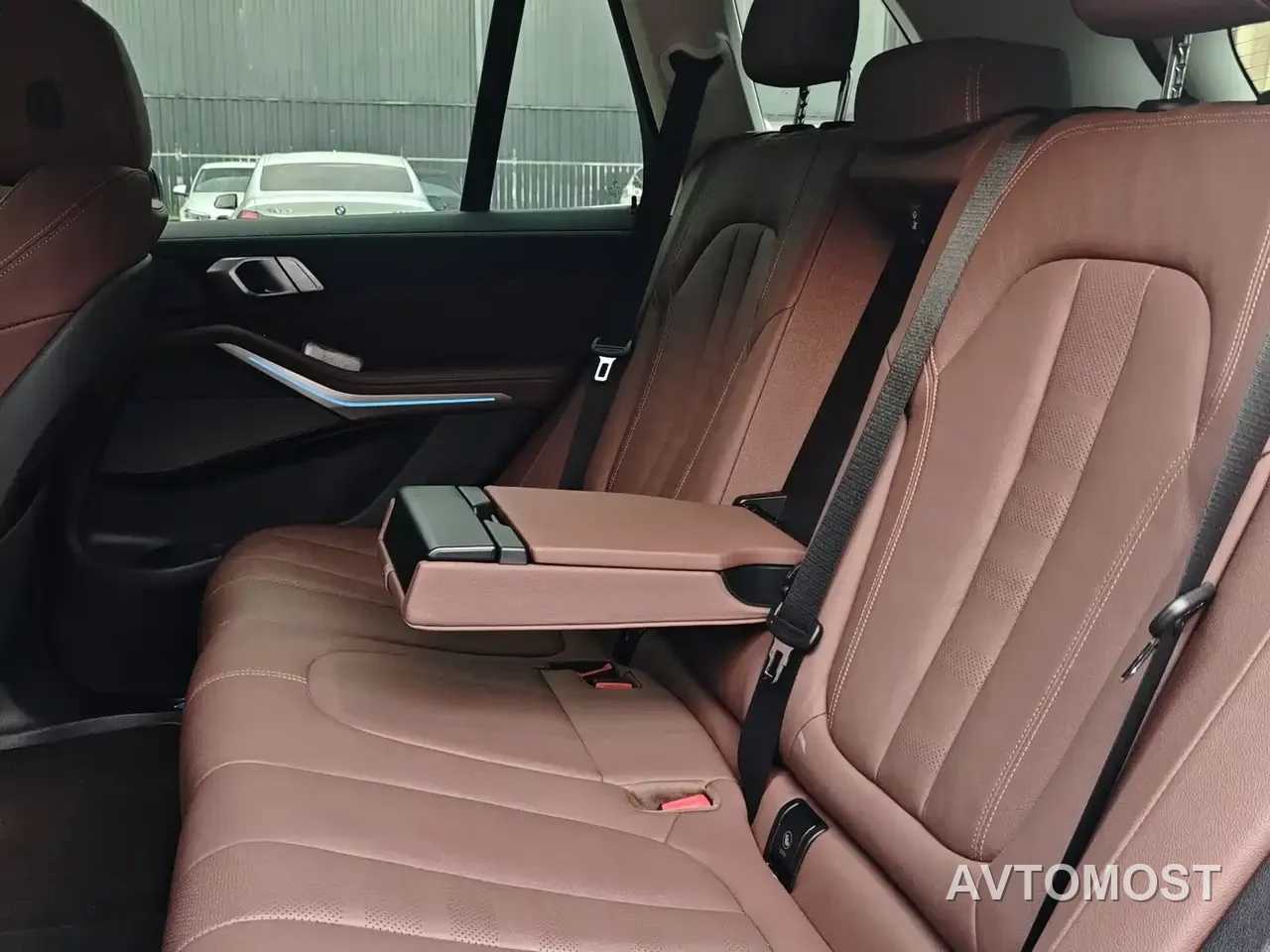 BMW X5 New Energy(Imported) 2021 xDrive45e M Sport Package — фото 2
