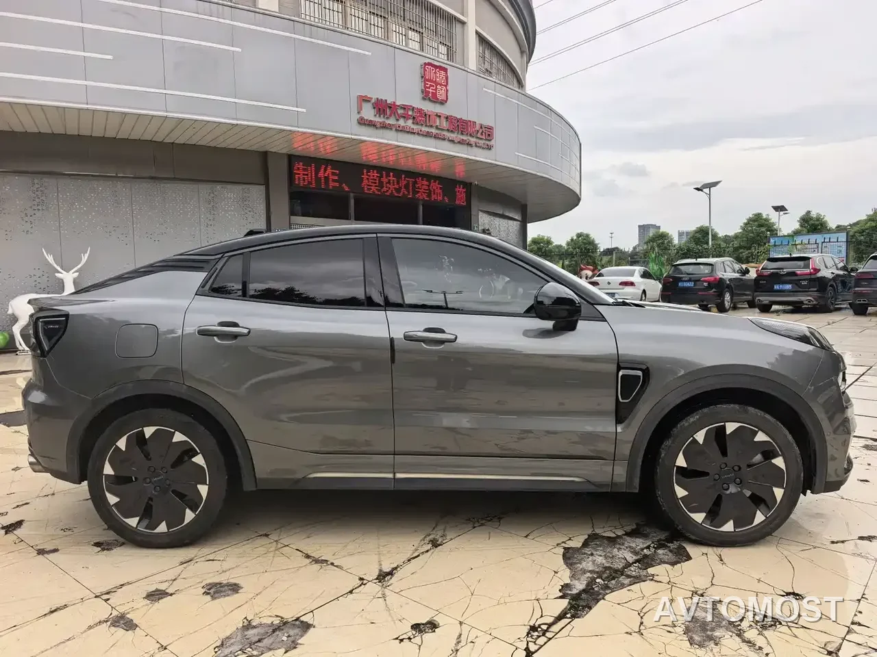 Lynk & Co 05 EM-P 2021 1.5TD PHEV HALO — фото 4
