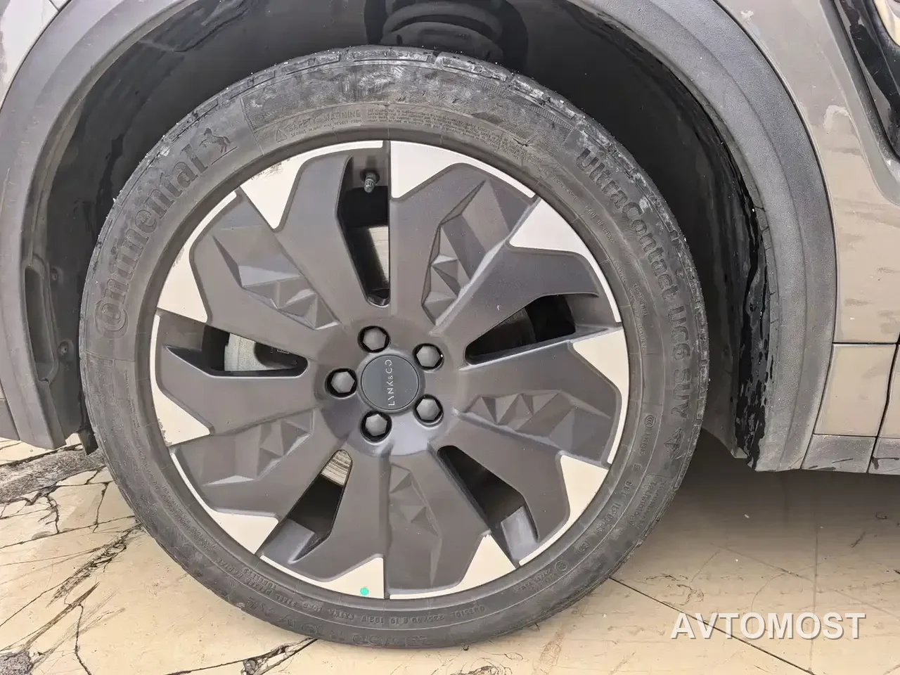 Lynk & Co 05 EM-P 2021 1.5TD PHEV HALO — фото 10