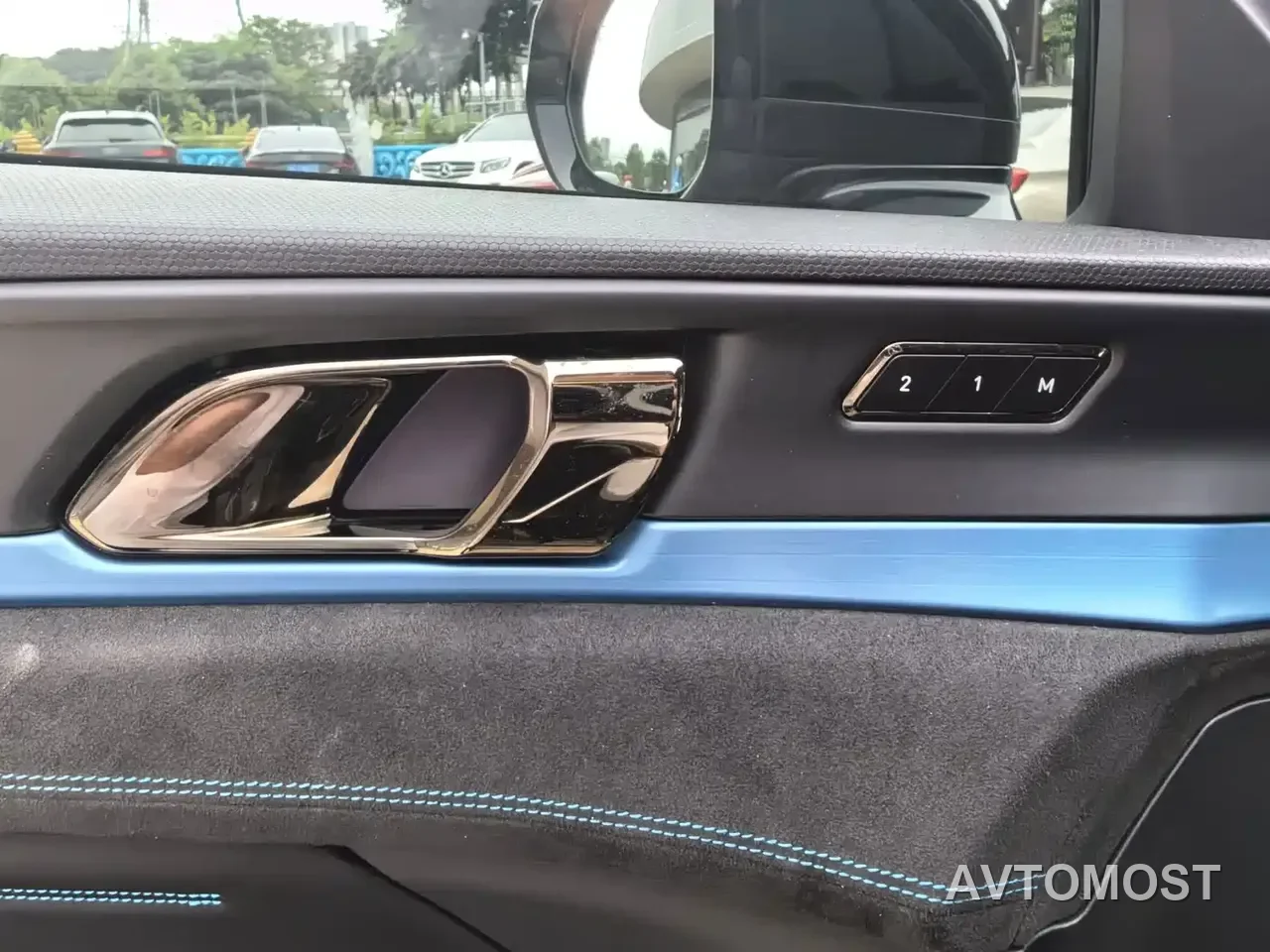 Lynk & Co 05 EM-P 2021 1.5TD PHEV HALO — фото 21