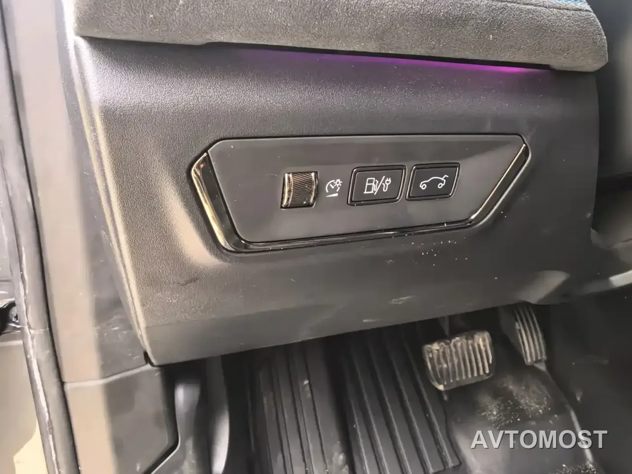 Lynk & Co 05 EM-P 2021 1.5TD PHEV HALO — фото 22