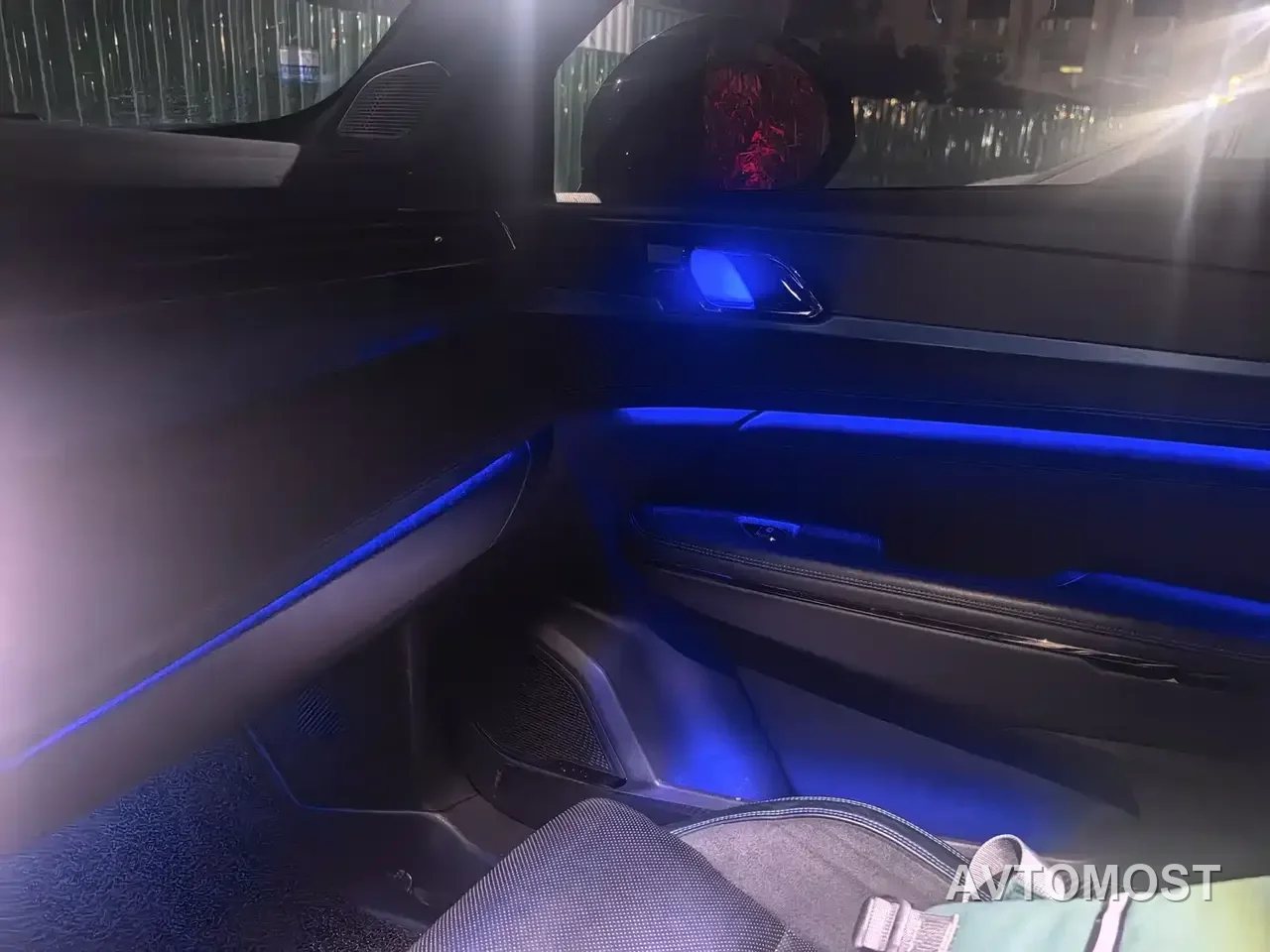 Lynk & Co 05 EM-P 2021 1.5TD PHEV HALO — фото 38
