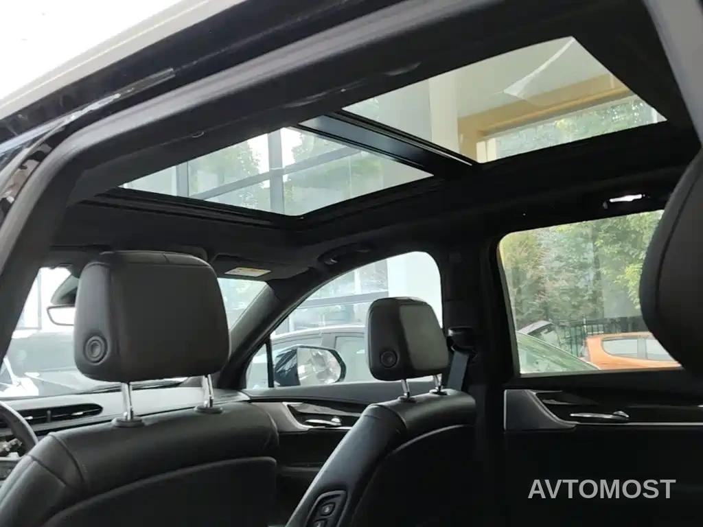 Cadillac XT6 2025 2.0T 6-Seater AWD Executive Black Label Edition — фото 14