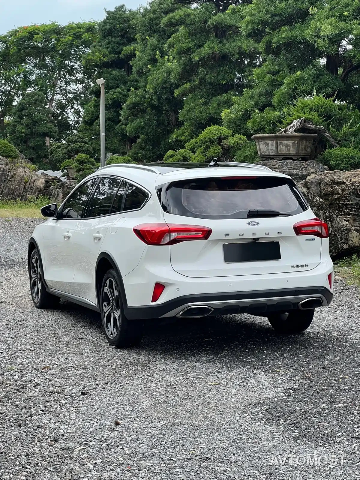 Ford Focus 2021 Shooting Brake EcoBoost 180 Auto Hunter — фото 5