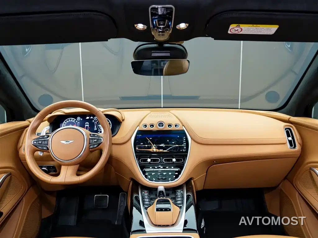 Aston Martin DBX 2024 4.0T V8 — фото 12