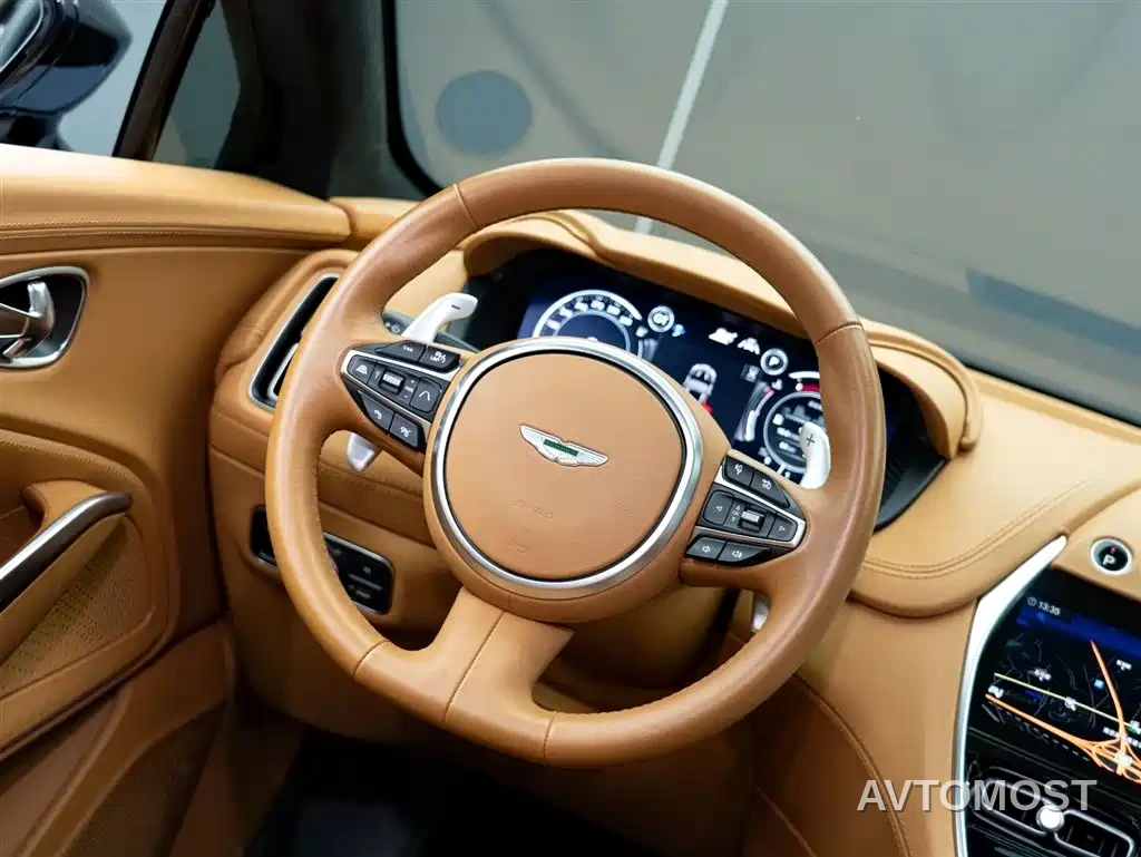 Aston Martin DBX 2024 4.0T V8 — фото 13