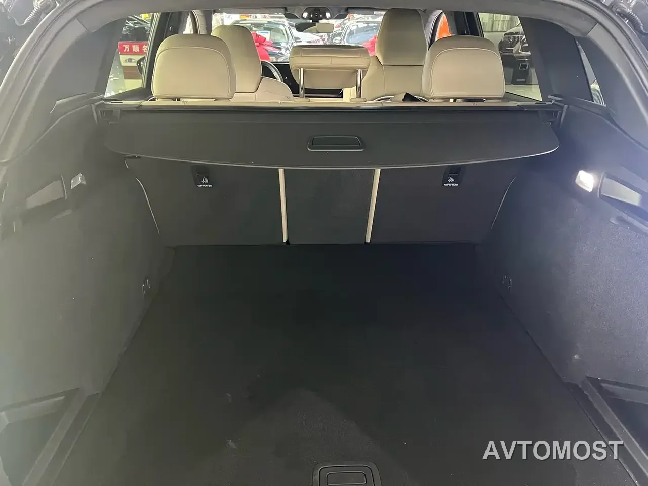 Audi Q6L e-tron 2025 Model Pioneer Edition — фото 14