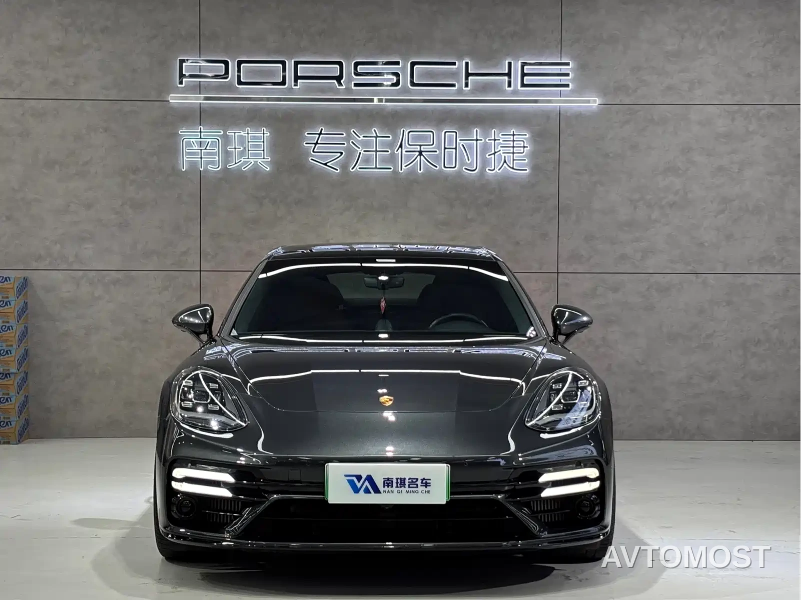 Porsche Panamera New Energy 2022 Panamera 4 E-Hybrid Executive Long Wheelbase 2.9T — фото 2
