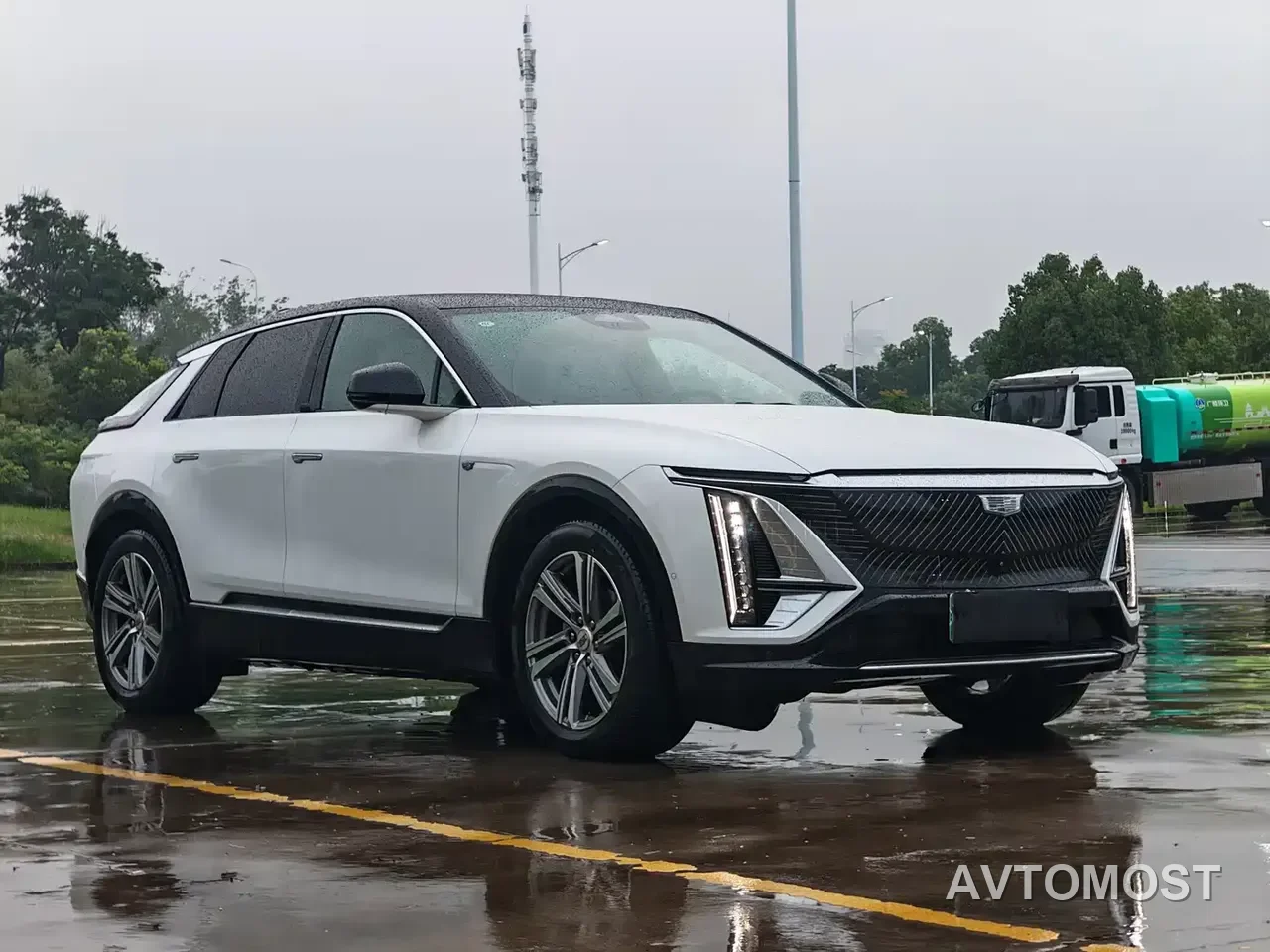 Cadillac IQ Rui Ge 2022 RWD Long Range Luxury Edition — фото 3